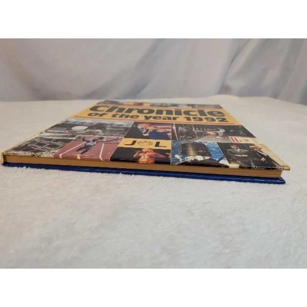 Chronicle of the Year 1992 Yearbook Photo Journal Hardcover Book